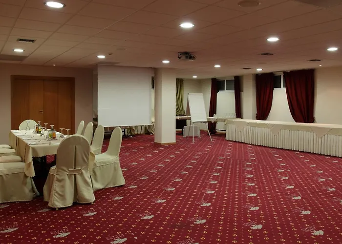 Hotel Athina Airport Thérmi