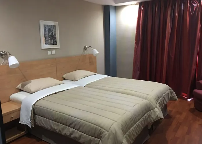 Athina Airport 3*