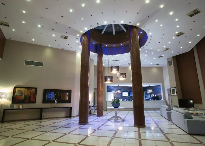 Athina Airport 3*