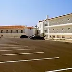 Hotel Athina Airport 3*