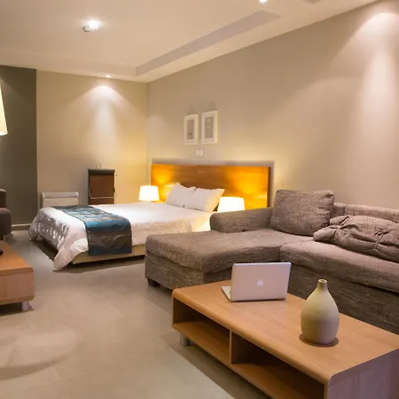 Athina Airport Hotell 3*