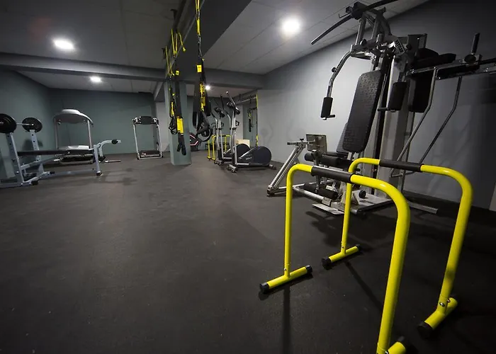 Hotell Athina Airport 3*